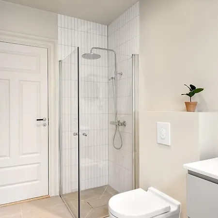 Dinbnb Grunerlokka I 3-bedroom With Balcony Apartment *