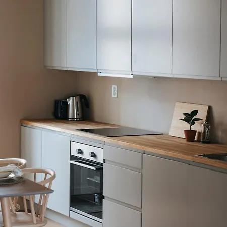 Dinbnb Grunerlokka I 3-bedroom With Balcony Apartment Oslo