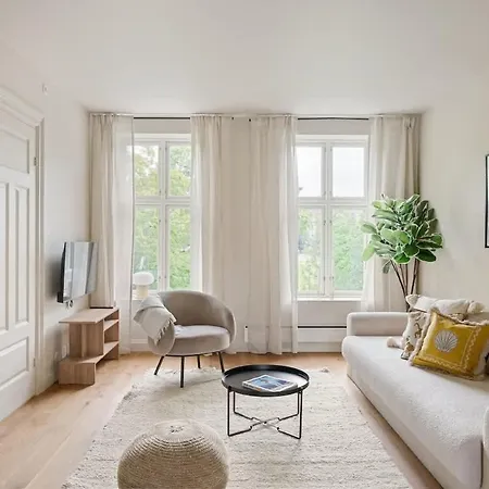 Dinbnb Grunerlokka I 3-bedroom With Balcony Oslo