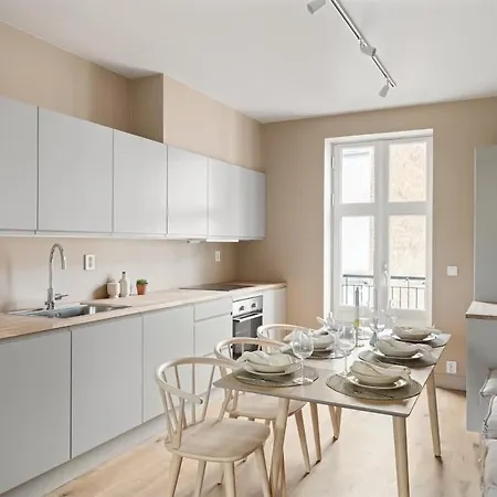 Dinbnb Grunerlokka I 3-bedroom With Balcony Apartment Oslo
